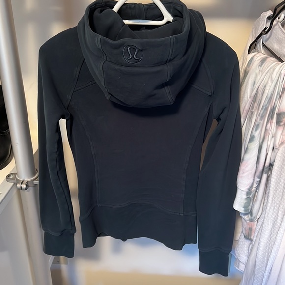 Lululemon Scuba sweatshirt hoody size 2 - Picture 2 of 3